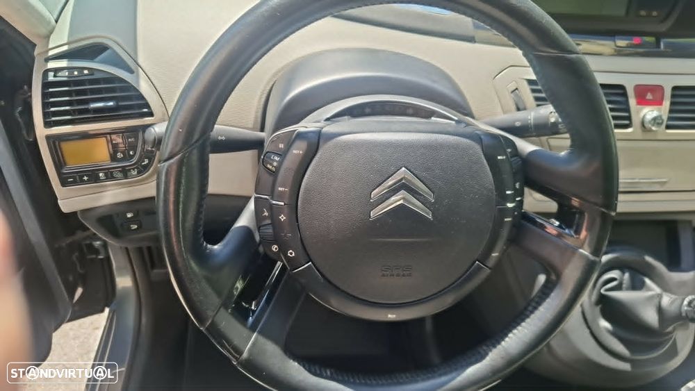 Citroën C4 Picasso 1.6 HDi Exclusive - 14
