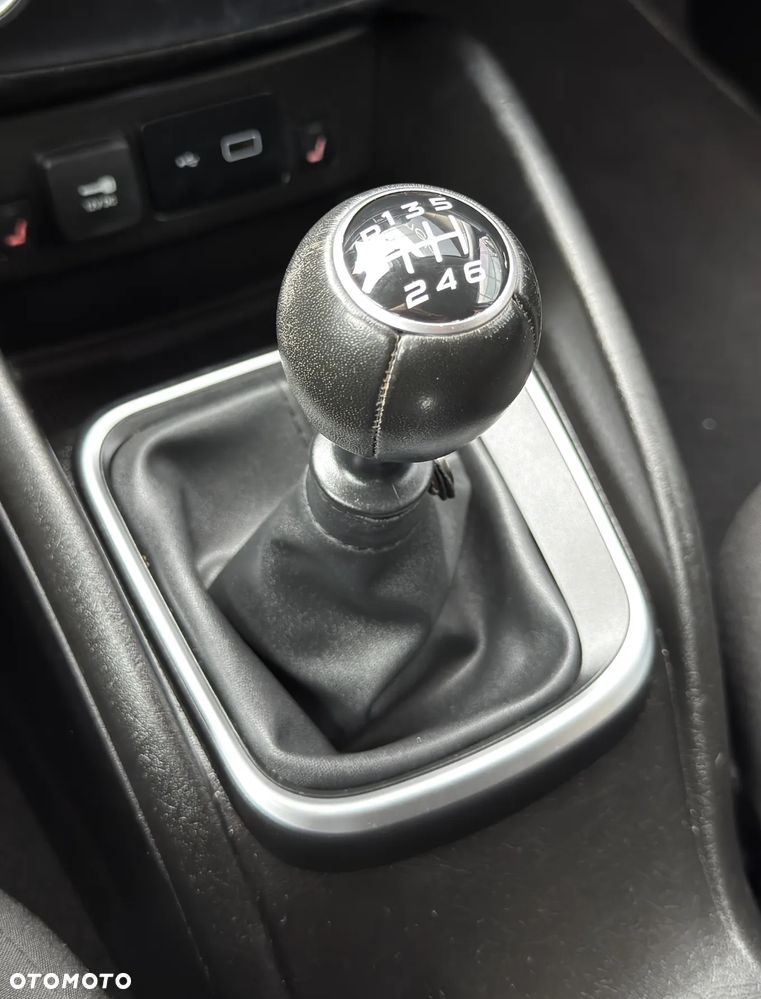 Fiat Tipo 1.4 T-Jet Business Line - 27