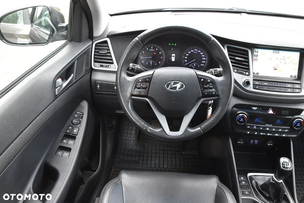 Hyundai Tucson 1.6 GDi 2WD Premium - 25