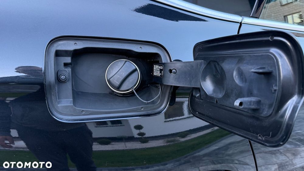 BMW Seria 3 320i Luxury Line - 30