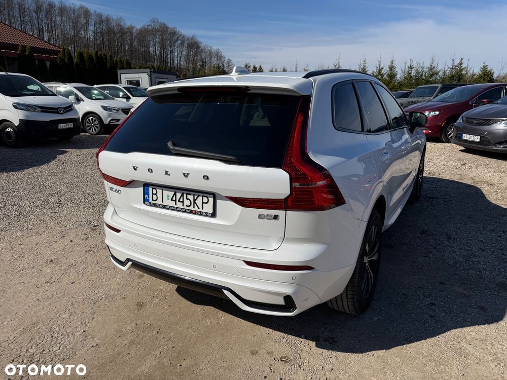 Volvo XC 60 B5 B AWD Geartronic RDesign - 15