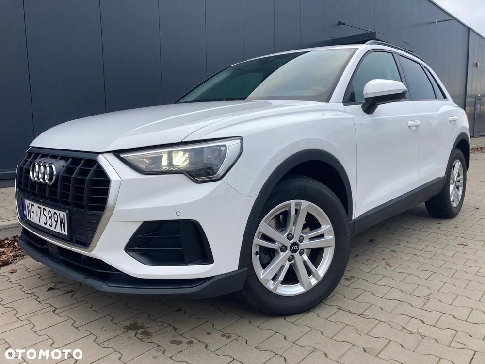 Audi Q3 35 TFSI S tronic - 1