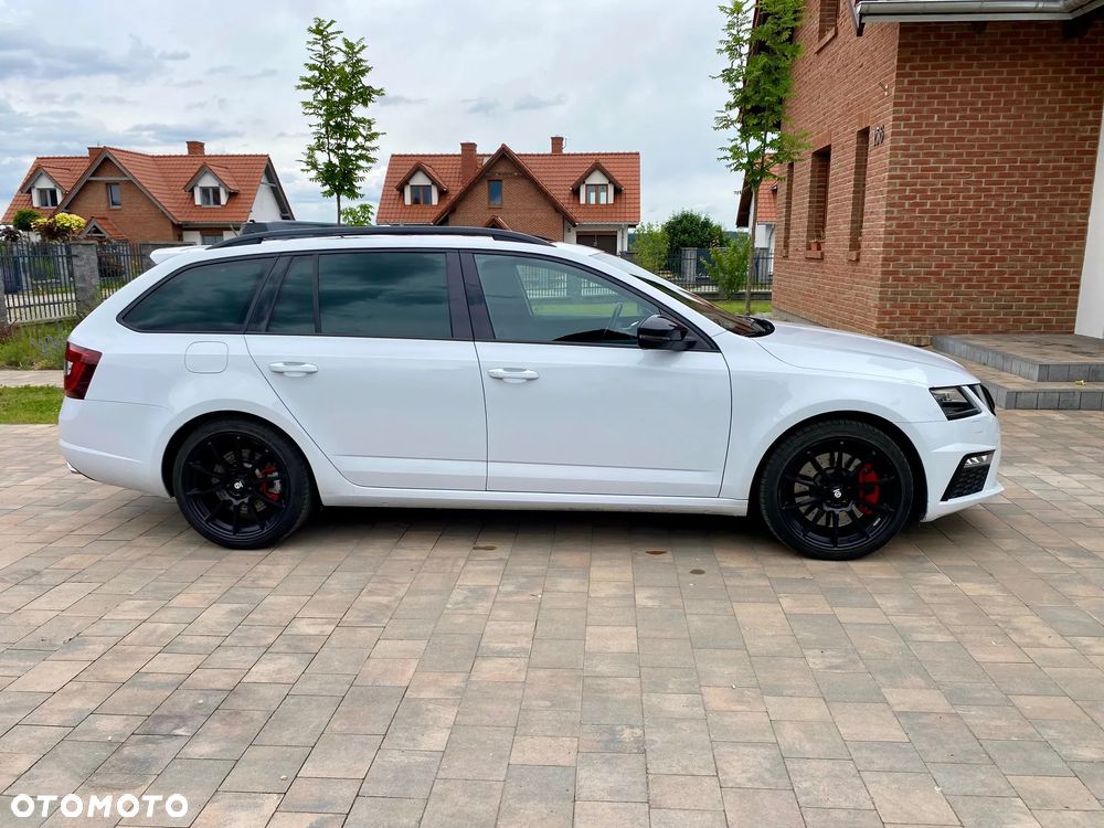 Skoda Octavia 2.0 TSI RS 245 DSG - 6