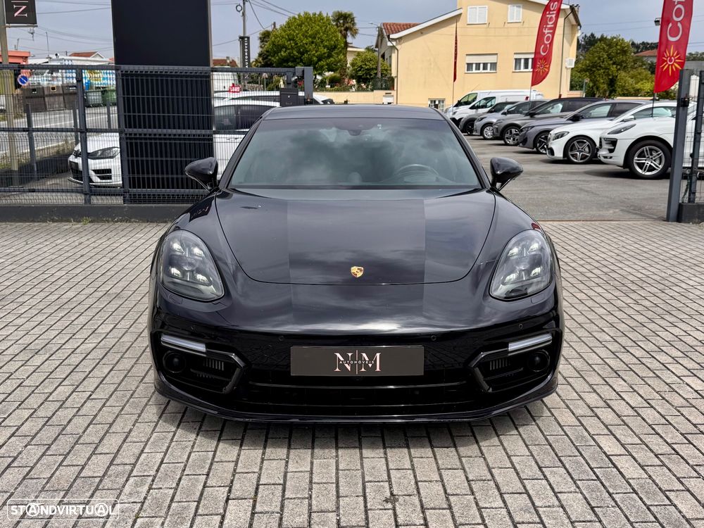 Porsche Panamera 4 E-Hybrid Platinum Edition - 4
