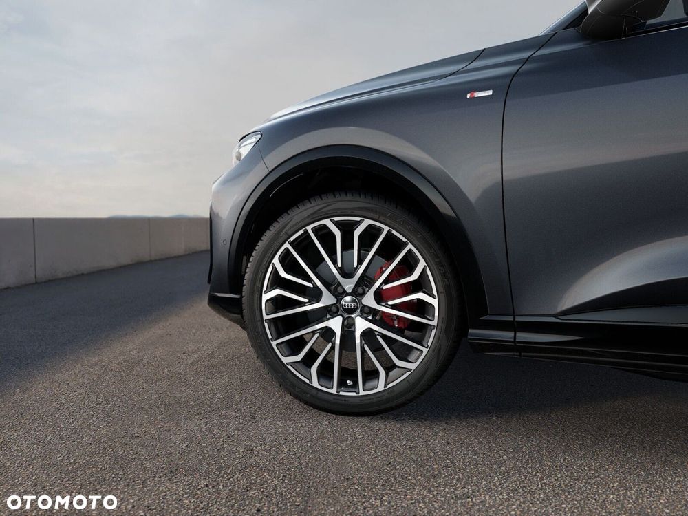 Audi Q5 Sportback - 6