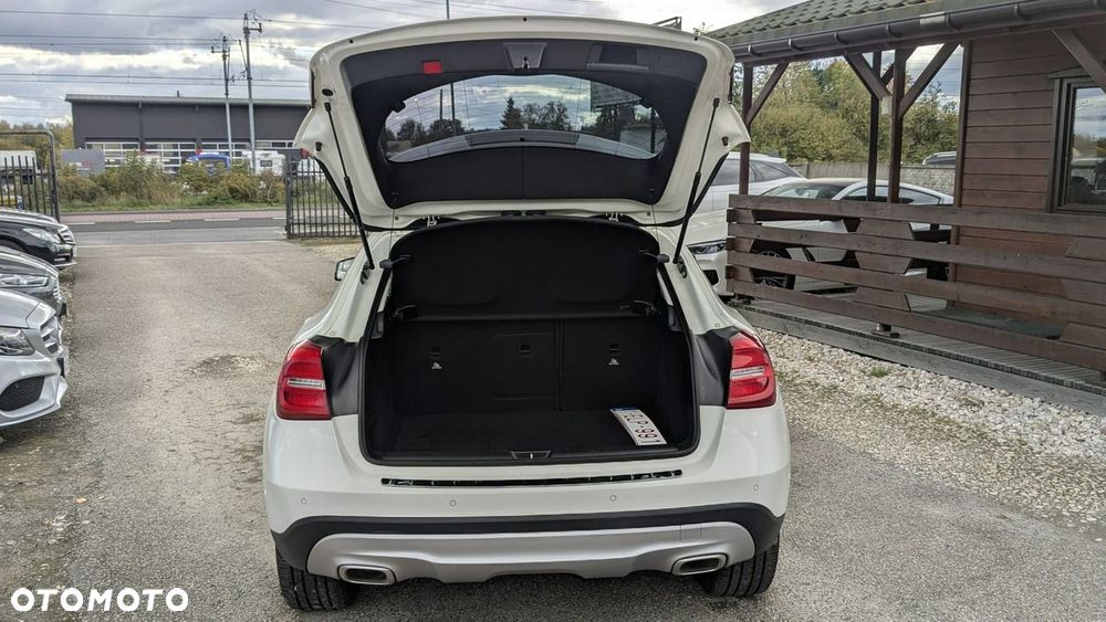 Mercedes-Benz GLA 200 CDI 4Matic 7G-DCT Edition 1 - 38