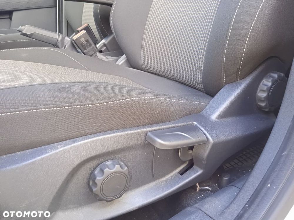 Ford Tourneo Courier 1.0 EcoBoost Trend - 31