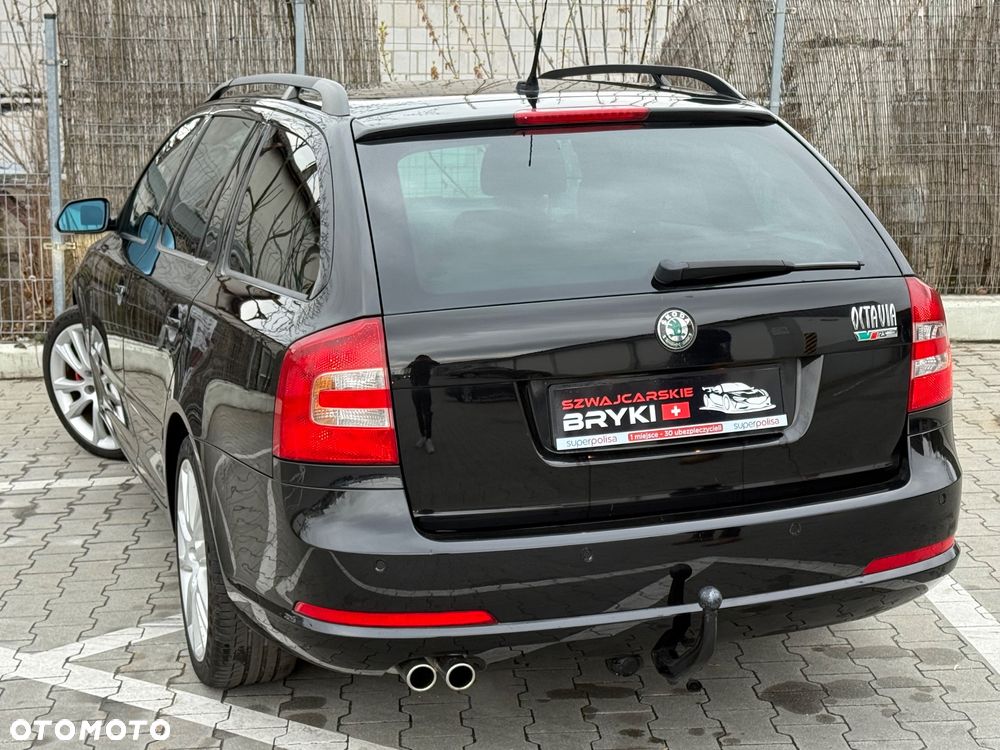 Skoda Octavia 2.0 TFSI RS - 12