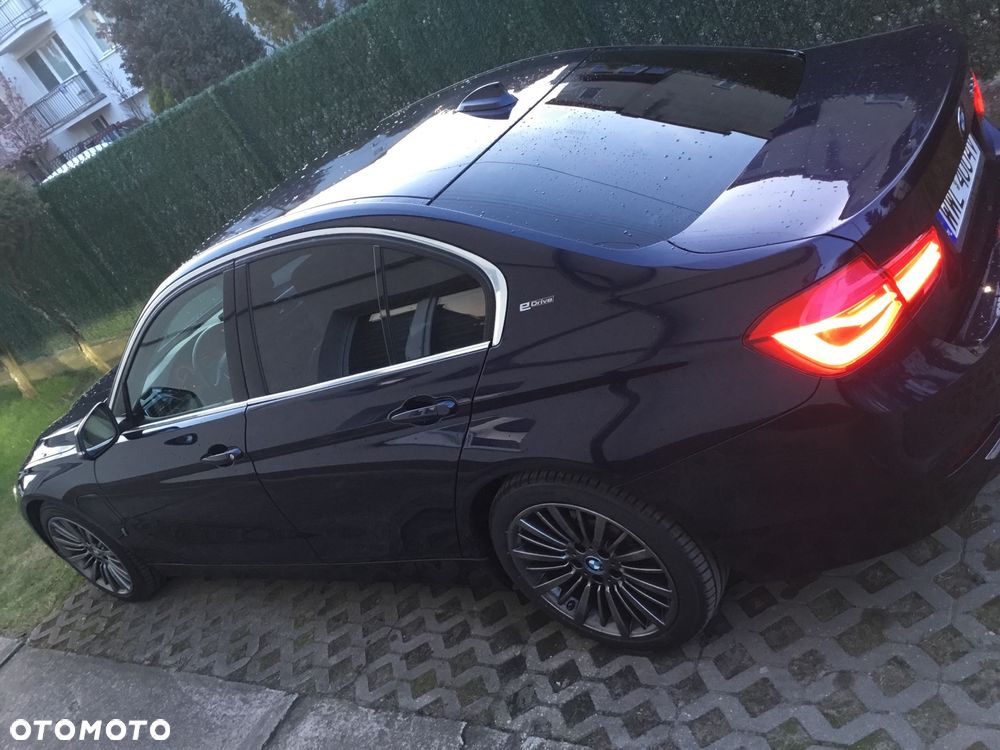 BMW Seria 3 330i GPF Luxury Line - 12