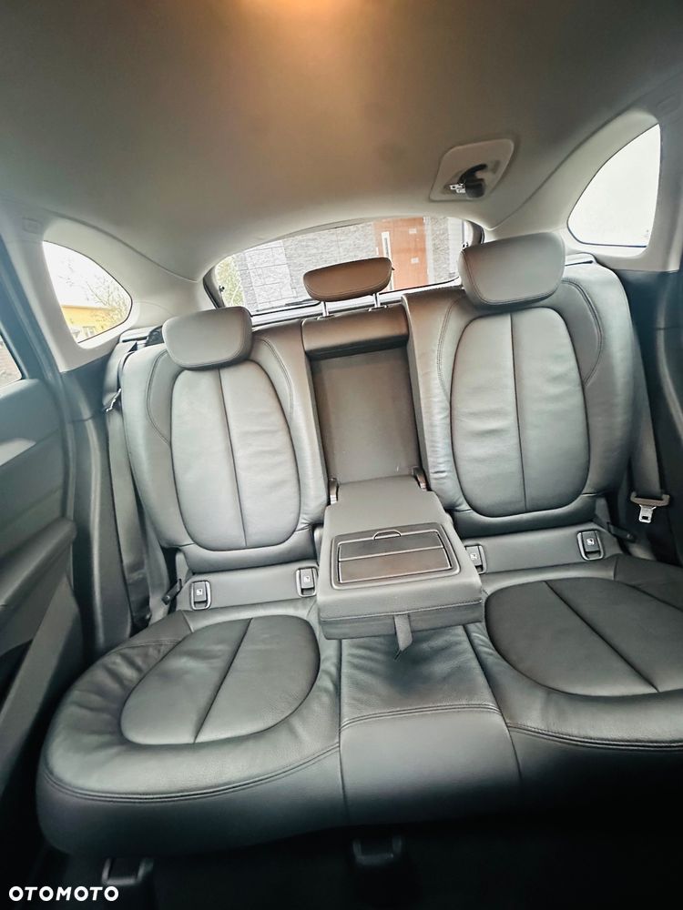 BMW X1 sDrive20d xLine - 16