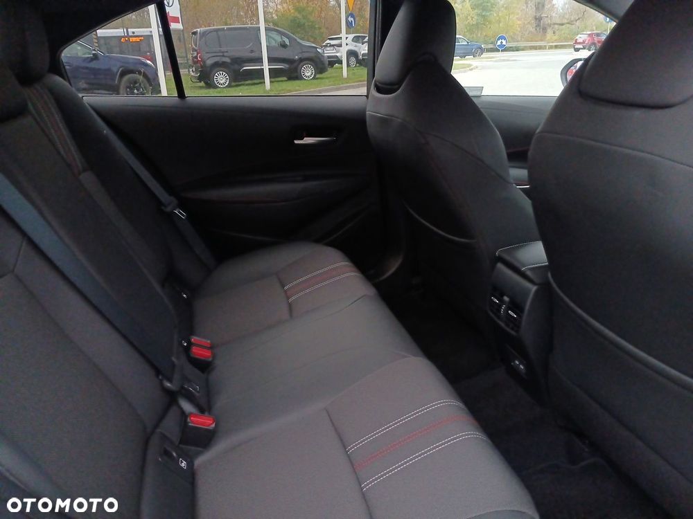 Toyota Corolla 1.8 Hybrid GR Sport - 10