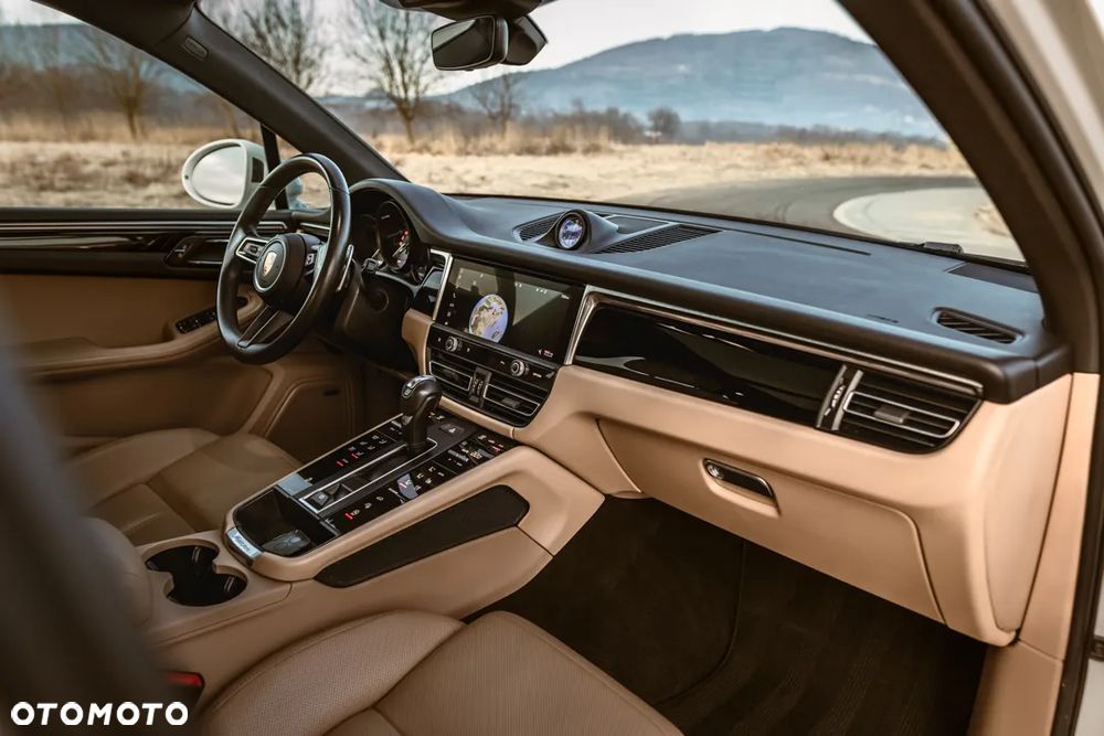 Porsche Macan Standard - 8