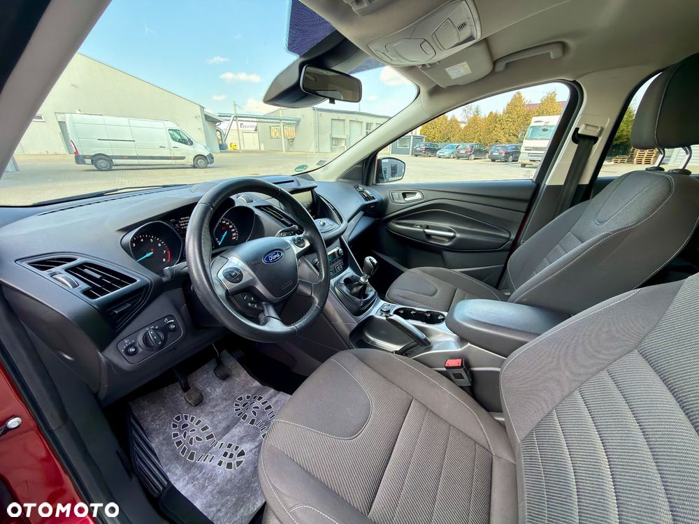 Ford Kuga 1.5 EcoBoost 2x4 Business Edition - 9