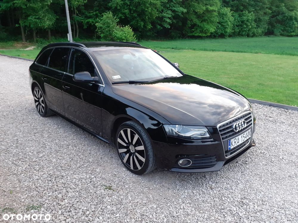 Audi A4 Avant 2.0 TDI DPF multitronic S line Sportpaket - 4