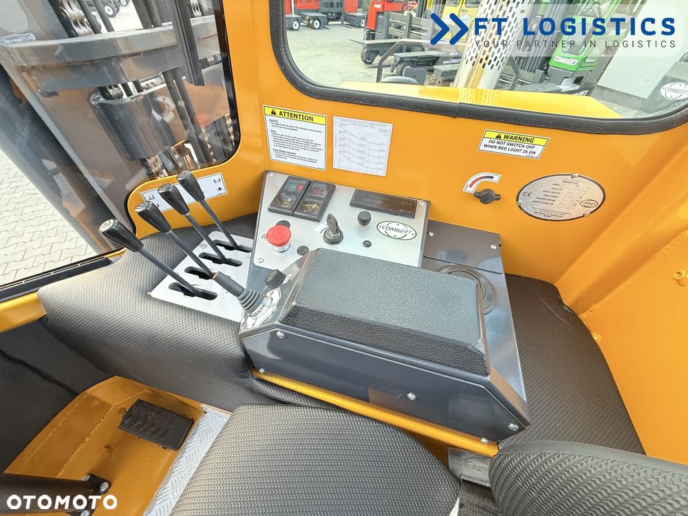Combilift WÓZEK CZTEROKIERUNKOWY - WIELOKIERUNKOWY | COMBILIFT C5000XL | GAS | TRIPLEX 5550MM | POZYCJONER WIDEL | WOLNY SKOK | NOWE OPONY | PO SERWISIE | STAN IDEALNY | Szeroka oferta wózków czterokierunkowych i bocznych, dopasowanych do różnorodnych potrzeb i zastosowań - 20
