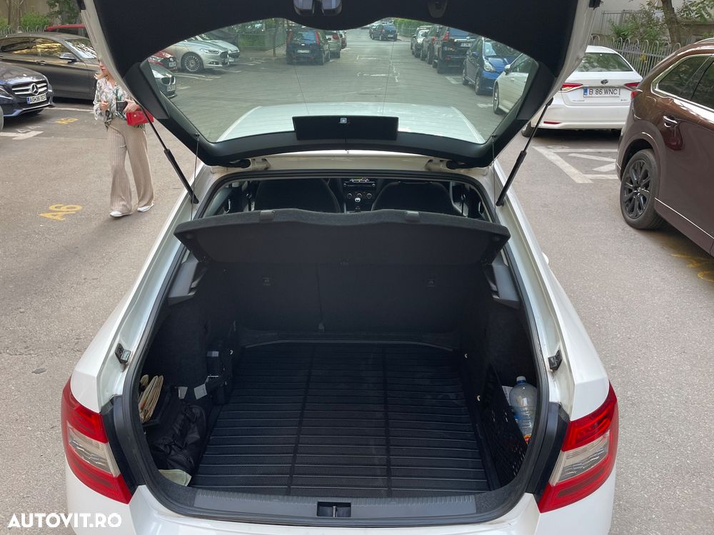 Skoda Octavia 1.6 TDI Ambition - 14