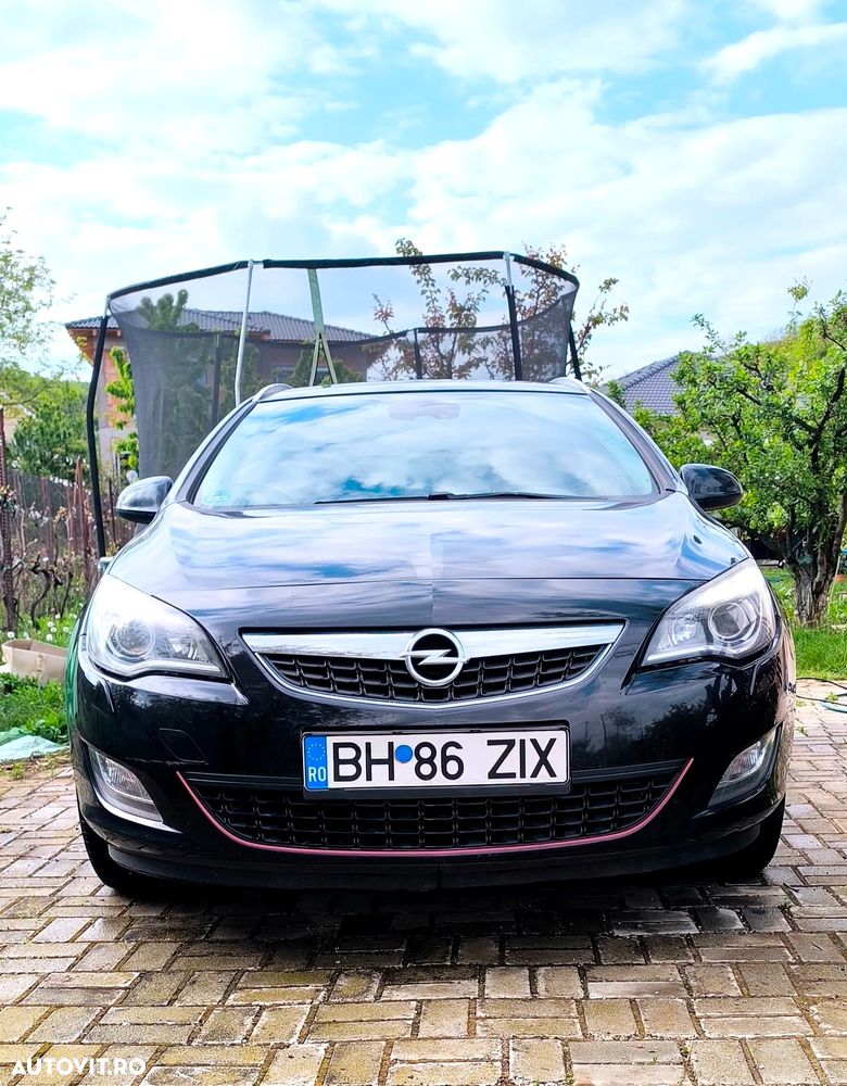 Opel Astra 2.0 CDTI DPF - 1