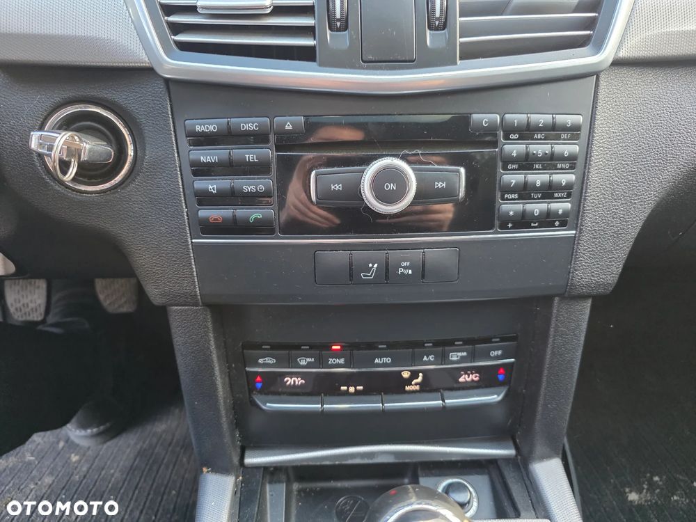 Mercedes-Benz Klasa E 200 CDI Elegance - 12