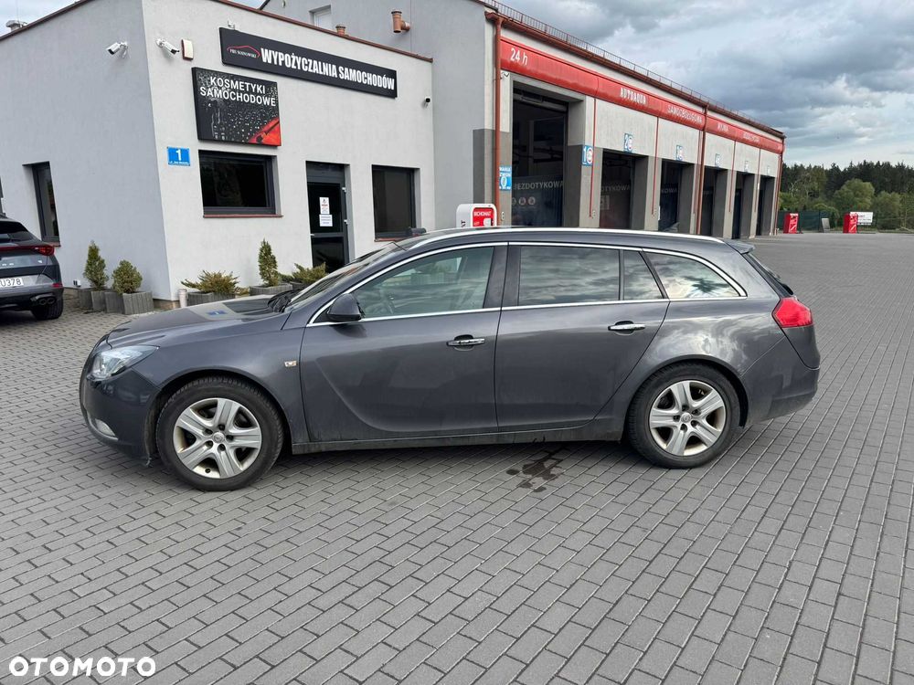 Opel Insignia - 1