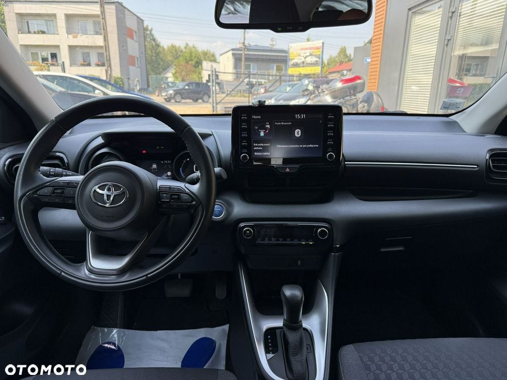 Toyota Yaris - 15