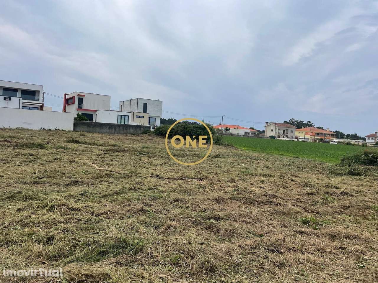 Terreno Rustico com 2422 m2 em Terroso, Póvoa de Varzim - Grande imagem: 3/3