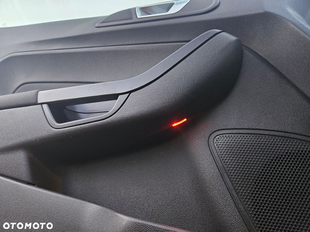 Ford Fiesta 1.0 EcoBoost Titanium ASS - 36