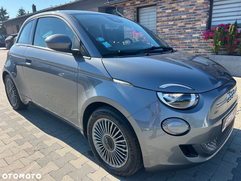 Fiat 500E