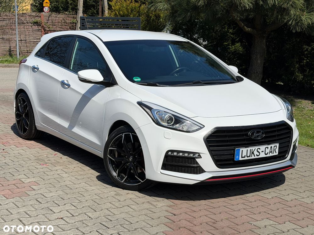 Hyundai i30 1.6 GDI Turbo Luxury - 7