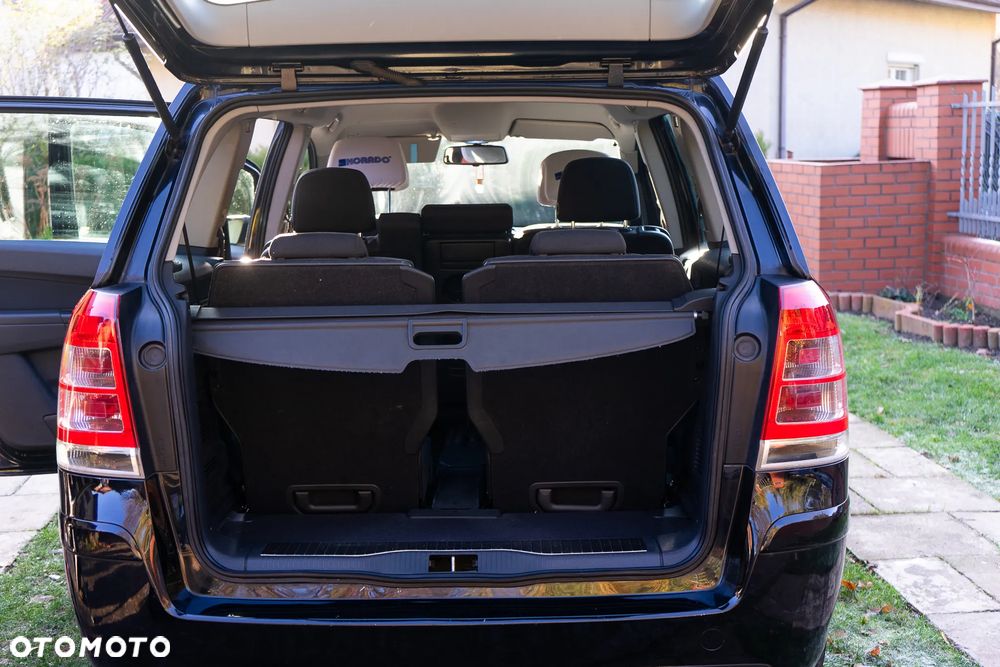 Opel Zafira 1.9 CDTI Essentia - 4