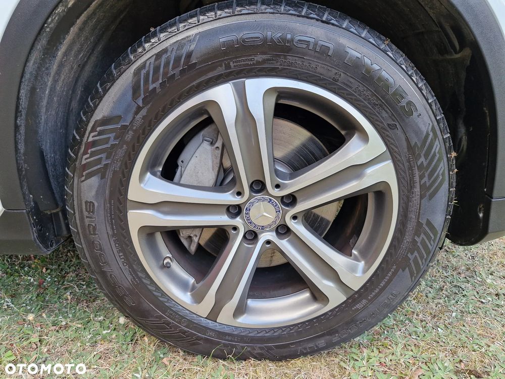 Mercedes-Benz GLC 220 d 4Matic 9G-TRONIC - 21