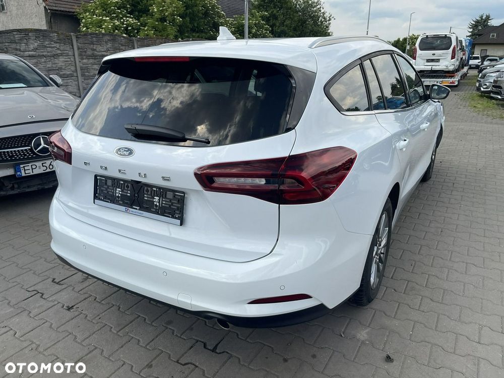 Ford Focus 1.0 EcoBoost Hybrid ST-LINE STYLE - 6