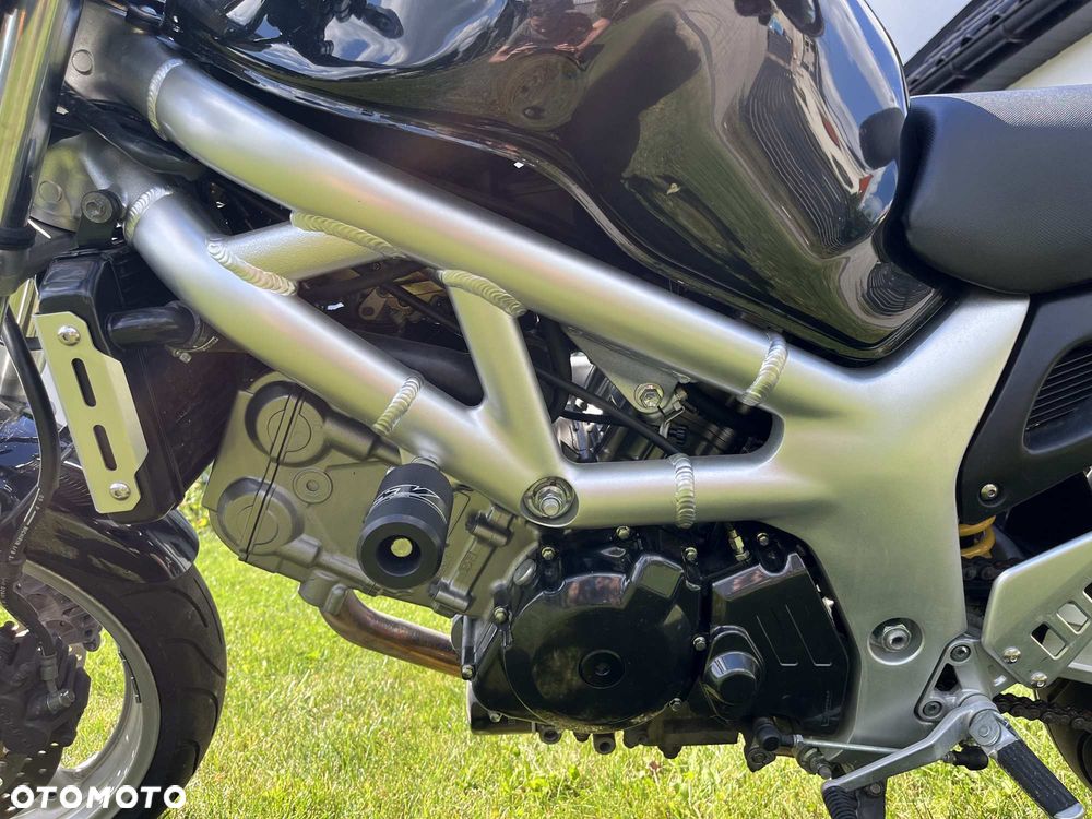 Suzuki SV - 5