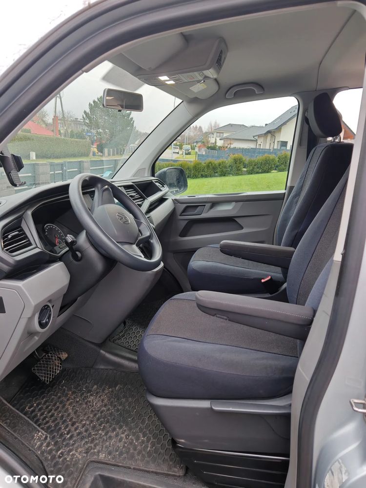 Volkswagen Caravelle 2.0 TDI L1 Comfortline DSG - 8