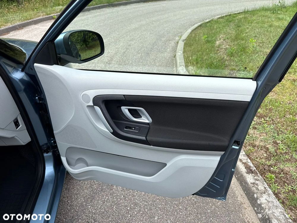 Skoda Fabia 1.4 16V Ambiente - 18