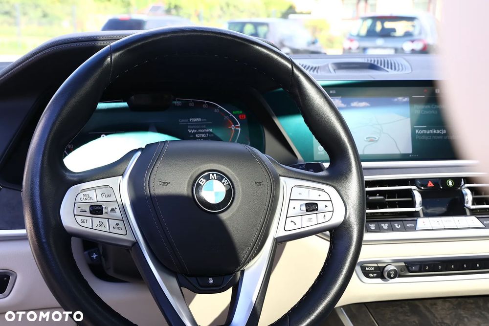 BMW X7 xDrive40d mHEV - 19