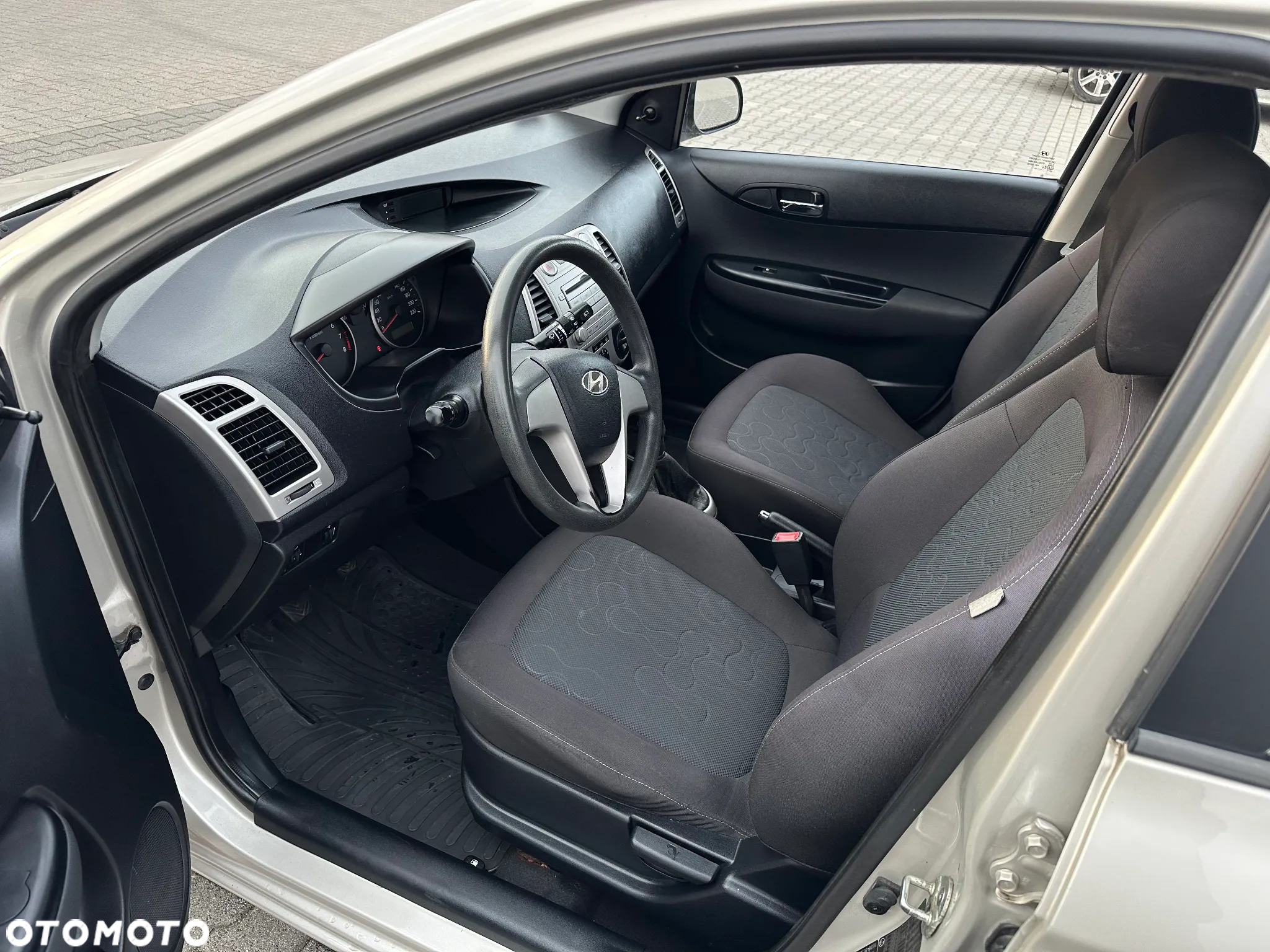 Hyundai i20 - 8