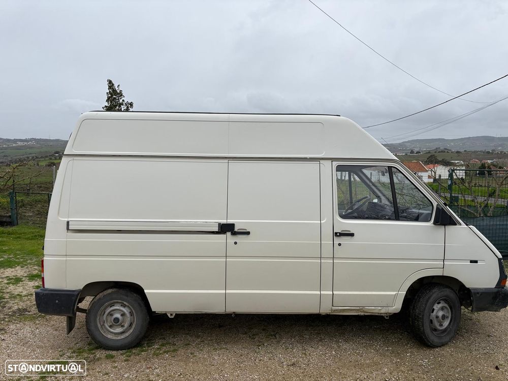 Renault Trafic - 9