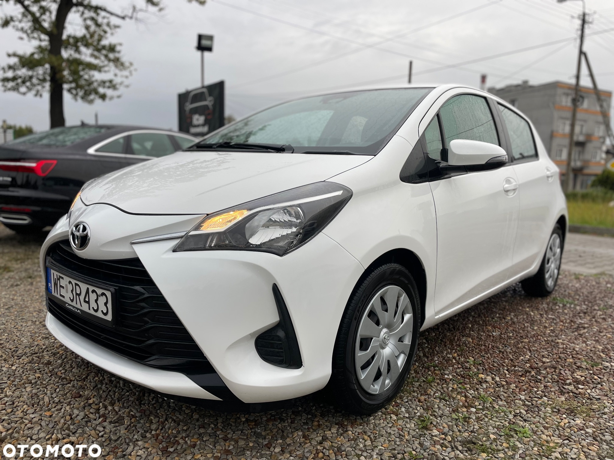 Toyota Yaris 1.0 Active - 2