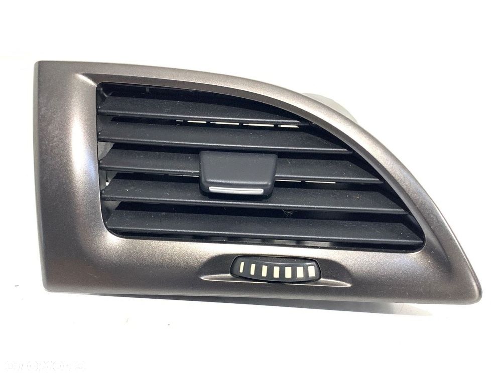 KRATKA NAWIEWU LEWY PRZÓD - 59.00 PLN - RENAULT MEGANE III liftback (BZ0/1_, B3_) 2008 - 2022 1.5 - 1