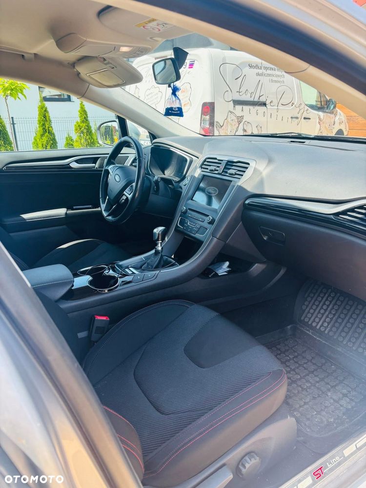 Ford Mondeo 2.0 EcoBlue Titanium - 14