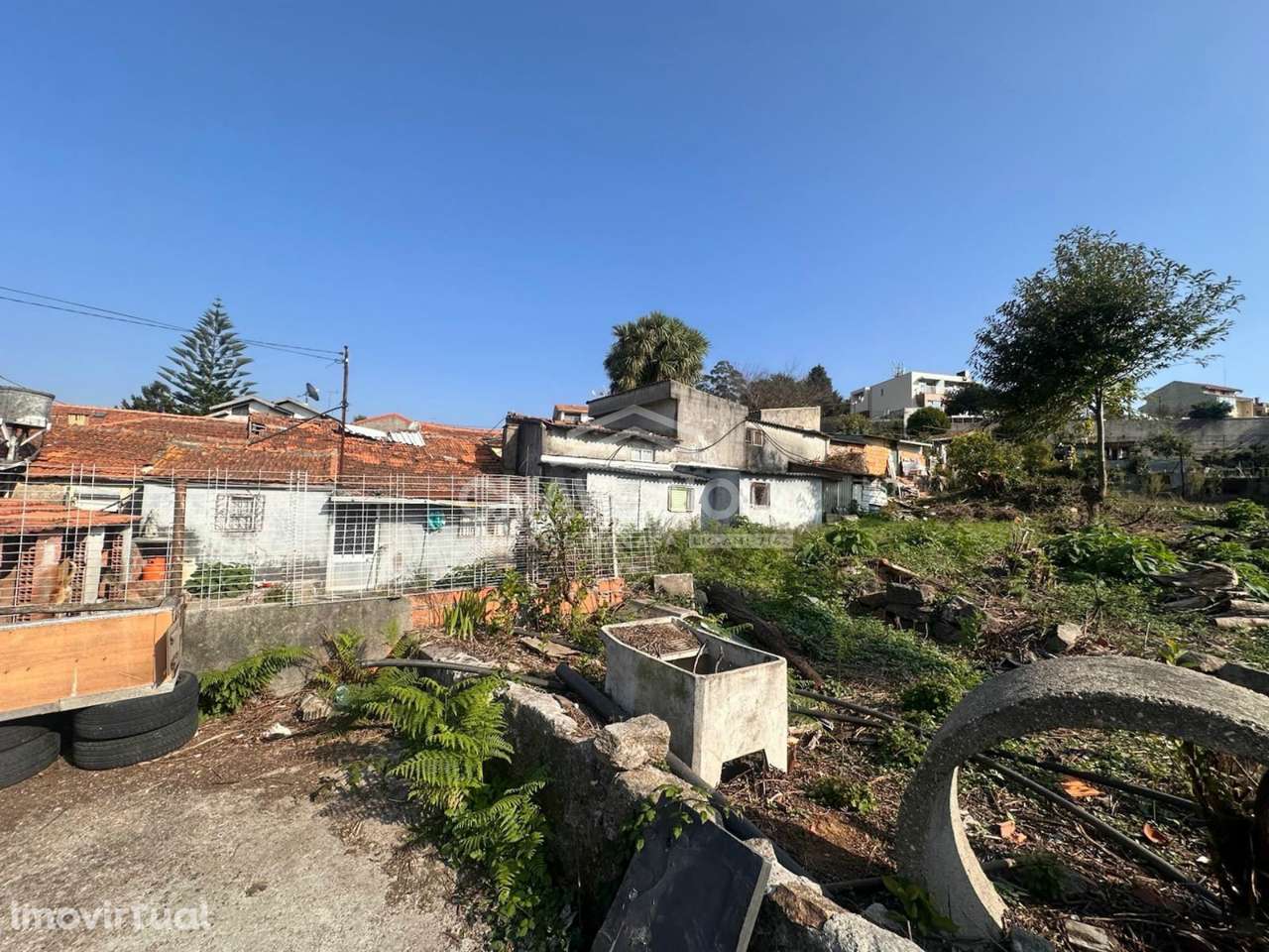 3 Casas em Ruinas para Reabilitar - Grande imagem: 3/25