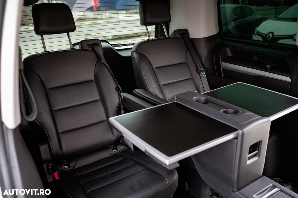 Peugeot Traveller - 21