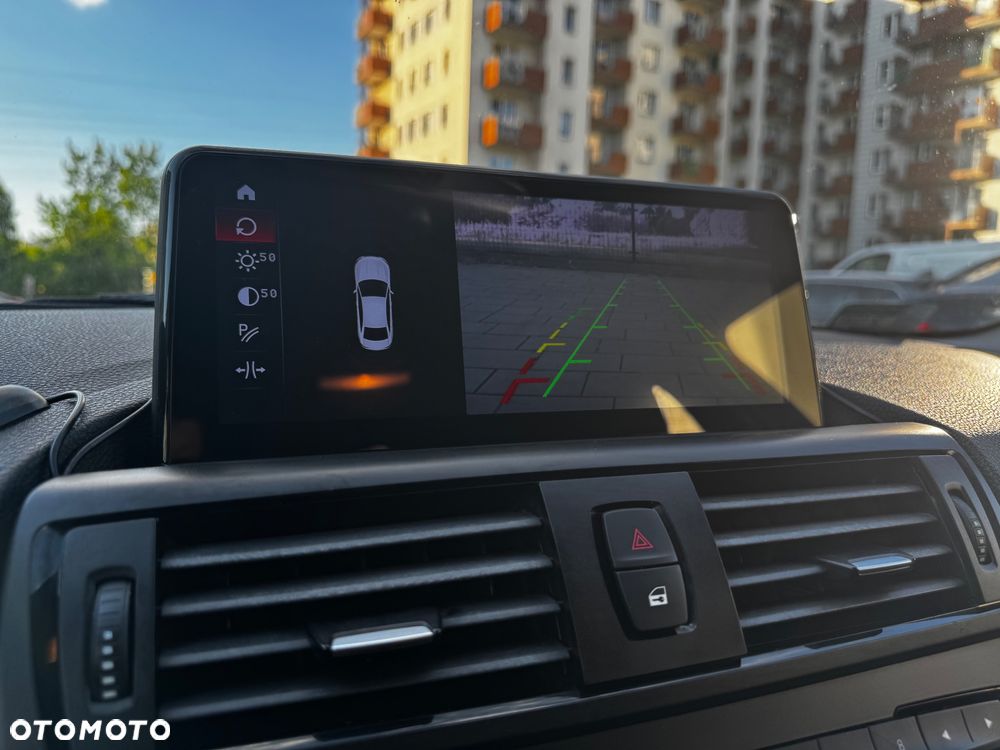 BMW Seria 1 116d EfficientDynamics Sport Line - 19