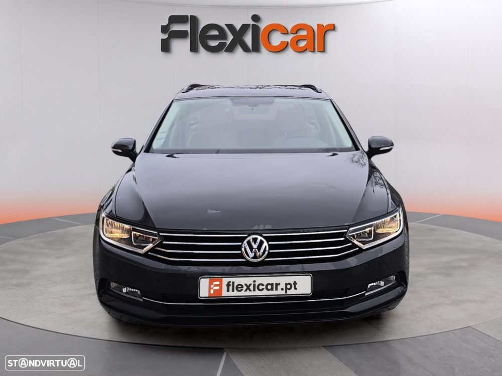 VW Passat Variant 1.6 TDI Confortline DSG - 2