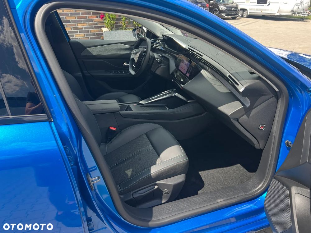 Peugeot 308 - 13