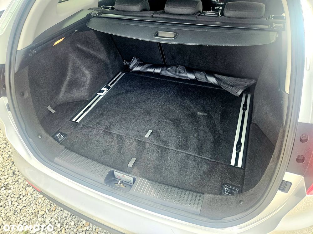 Kia Ceed 1.6 CRDi 128 Spirit - 26
