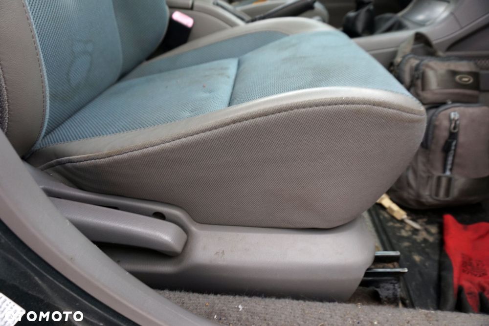 FOTELE FOTEL PRZEDNI LEWY PRAWY KANAPA WNĘTRZE FORESTER II SG  SUBARU 2002-2006 - 6