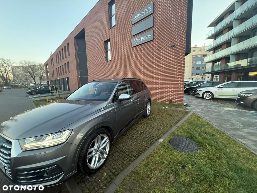 Audi Q7 - 22