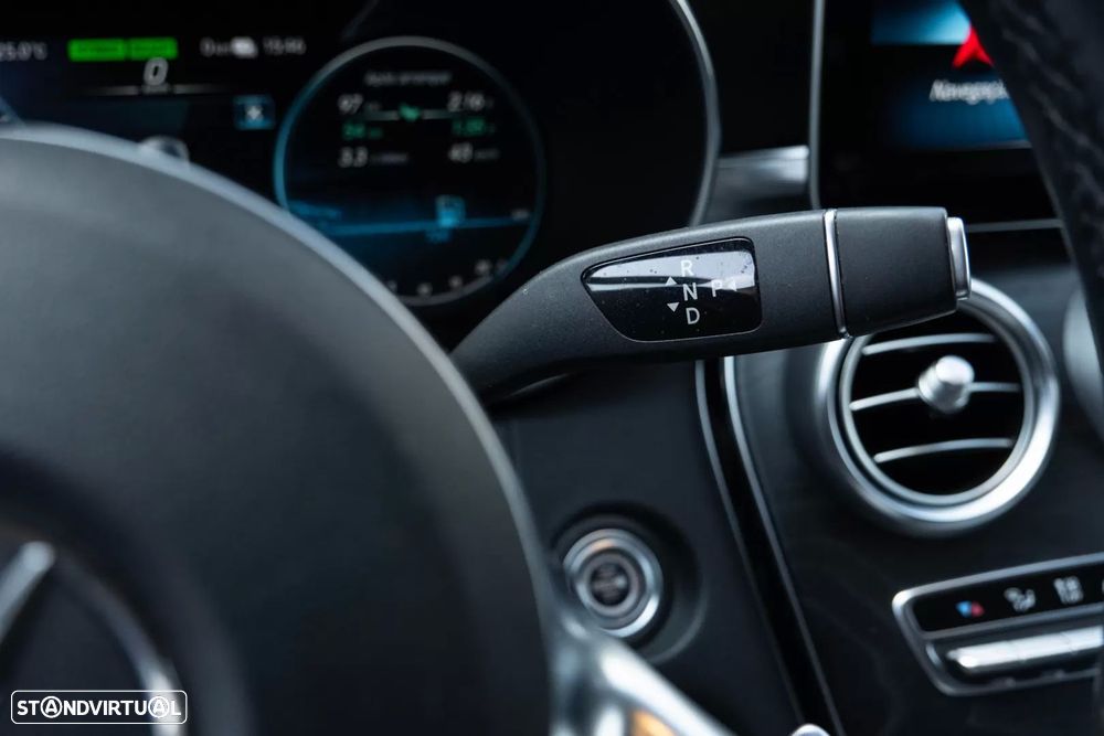 Mercedes-Benz C 300 de AMG Line - 16