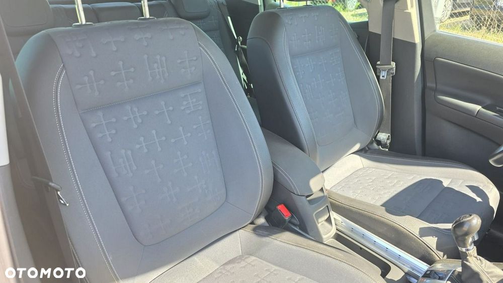 Opel Meriva - 13